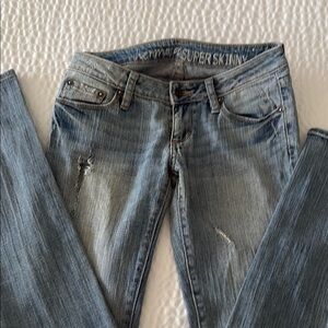 Bull Head Super Skinny low rise Jeans